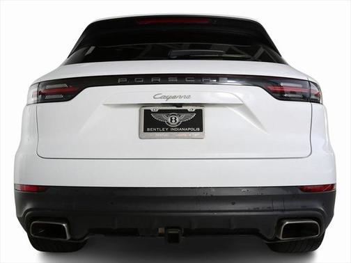 2022 Porsche Cayenne Base