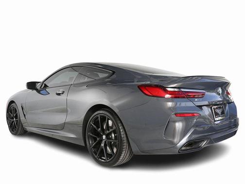 2025 BMW M850 xDrive