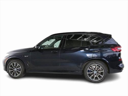 2022 BMW X5 PHEV xDrive45e