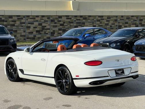 2021 Bentley Continental GT V8