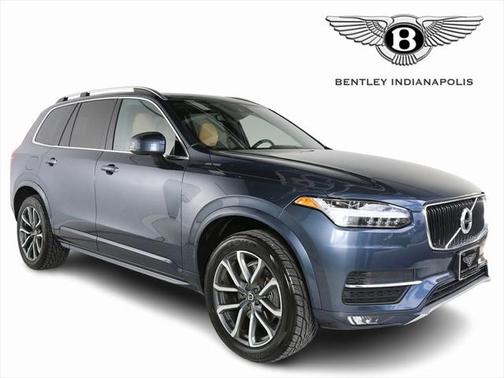 2019 Volvo XC90 T6 Momentum