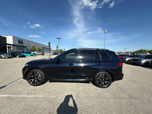 Carbon Black Metallic 2019 BMW X7 xDrive40i