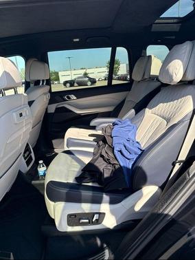 Carbon Black Metallic 2019 BMW X7 xDrive40i