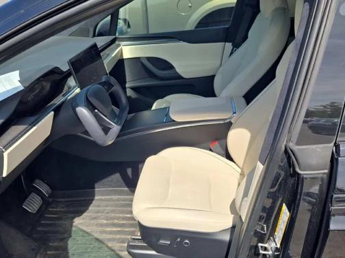 Solid Black 2022 Tesla Model X Plaid Tri Motor All-Wheel Drive