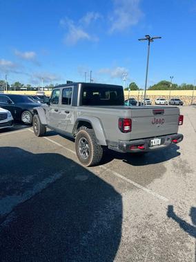 Sting-Gray Clearcoat 2022 Jeep Gladiator Rubicon