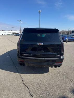 2025 Cadillac Escalade ESV V-Series