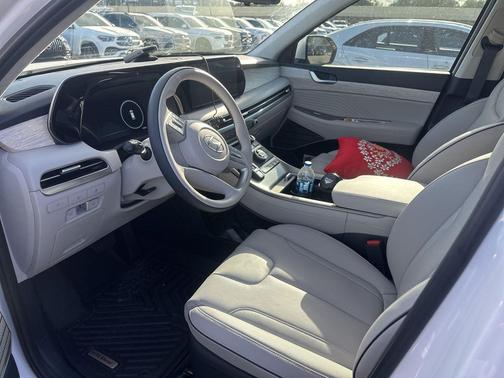 Hyper White 2025 Hyundai PALISADE Calligraphy