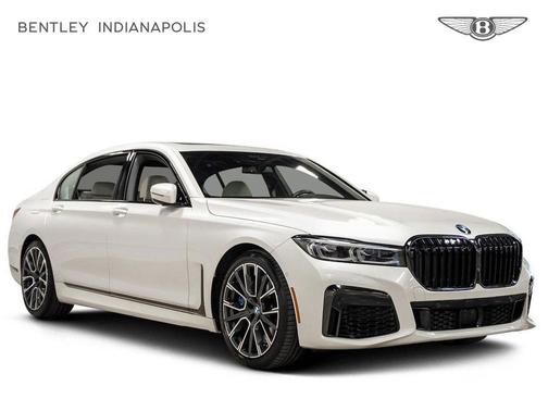 Mineral White Metallic 2022 BMW 750 i xDrive