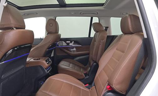 MANUFAKTUR Diamond White Metallic 2024 Mercedes-Benz GLS 450 4MATIC