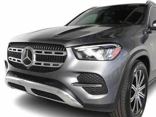 2025 Mercedes-Benz GLE 450e 4MATIC