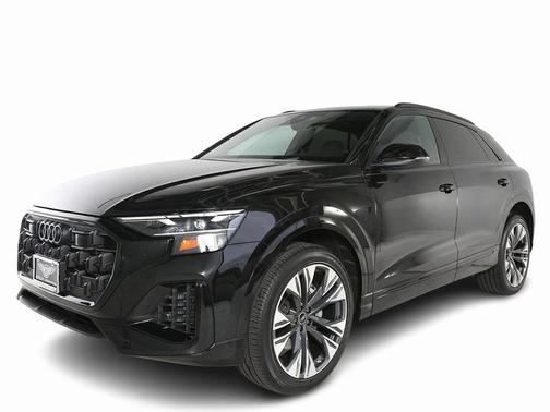 2025 Audi Q8 55 Premium