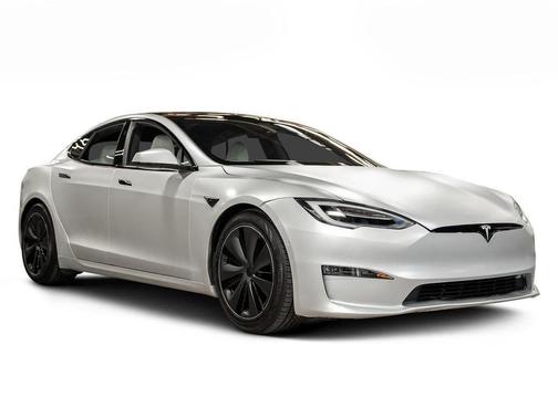 2022 Tesla Model S Base