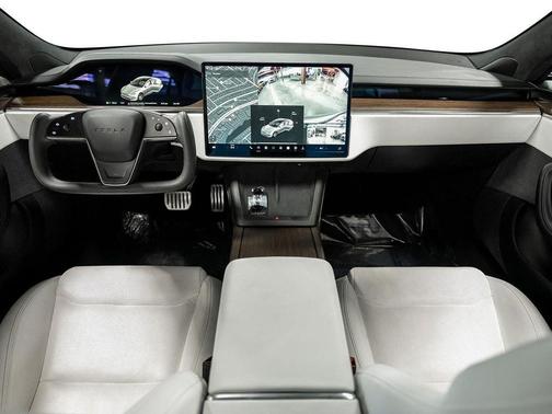 2022 Tesla Model S Base