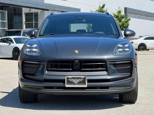 2023 Porsche Macan S
