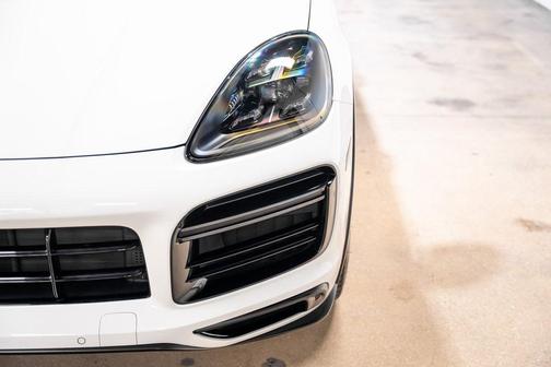 2022 Porsche Cayenne Cayenne Turbo S E-Hybrid