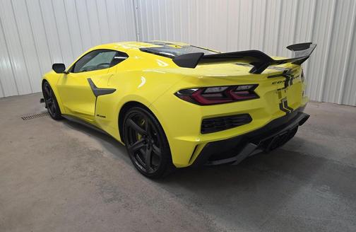 Accelerate Yellow Metallic 2023 Chevrolet Corvette Z06