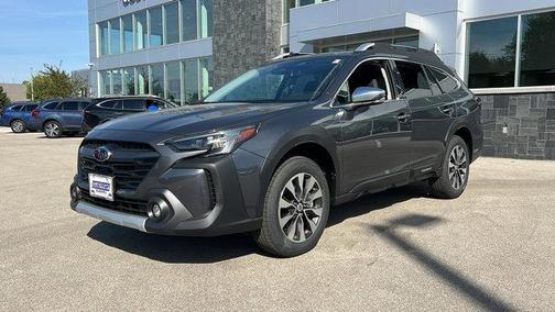 2025 Subaru Outback Touring