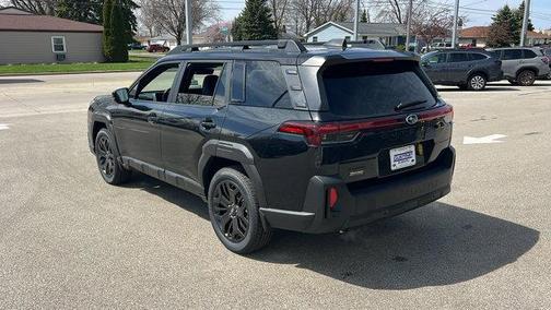 Crystal Black Silica 2026 Subaru Outback Limited XT