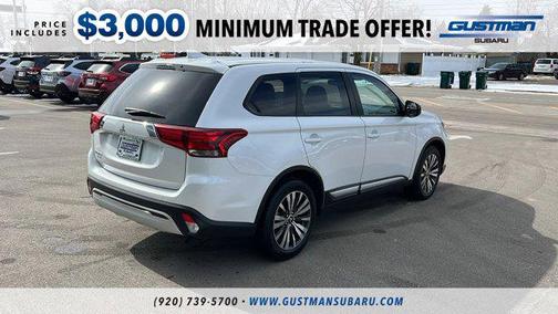 2020 Mitsubishi Outlander ES