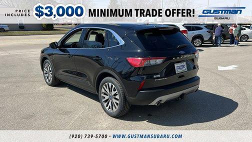2022 Ford Escape Titanium