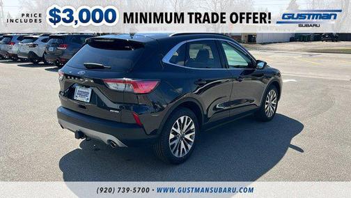 2022 Ford Escape Titanium