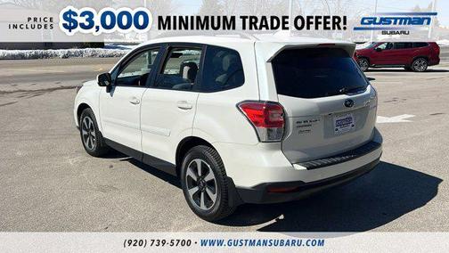 Crystal White Pearl 2018 Subaru Forester 2.5i Premium