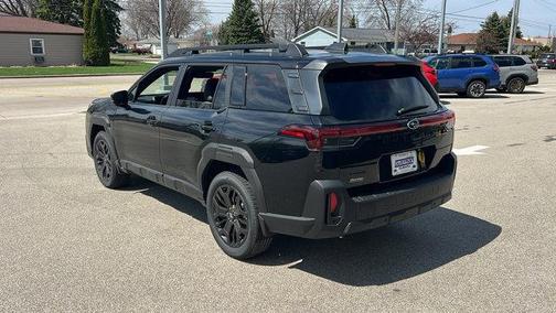 Crystal Black Silica 2026 Subaru Outback Limited XT