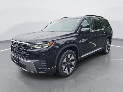 Crystal Black Pearl 2026 Honda Pilot Touring