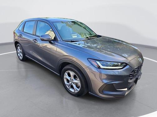 Modern Steel Metallic 2024 Honda HR-V LX
