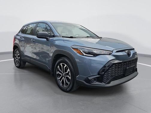 2023 Toyota Corolla Cross Hybrid SE