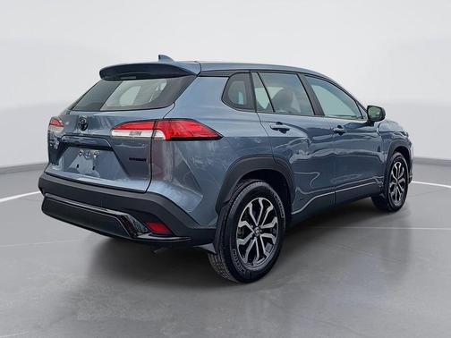 2023 Toyota Corolla Cross Hybrid SE