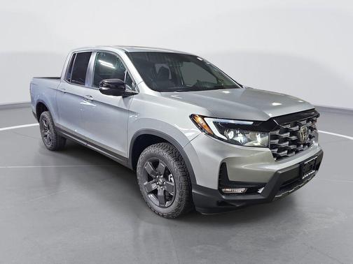 Solar Silver Metallic 2026 Honda Ridgeline TrailSport