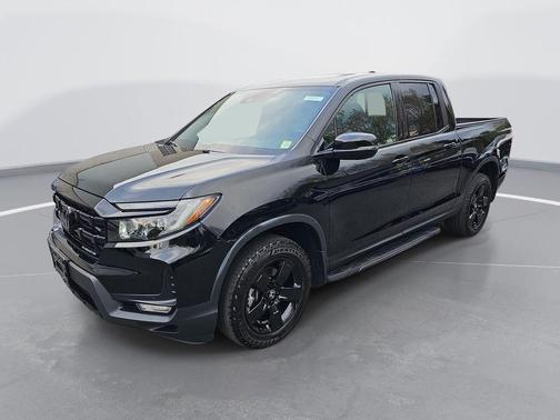 Black 2024 Honda Ridgeline Black Edition