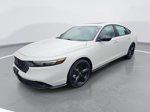 Platinum White Pearl 2026 Honda Accord Hybrid Sport-L