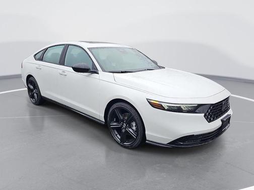 Platinum White Pearl 2026 Honda Accord Hybrid Sport-L