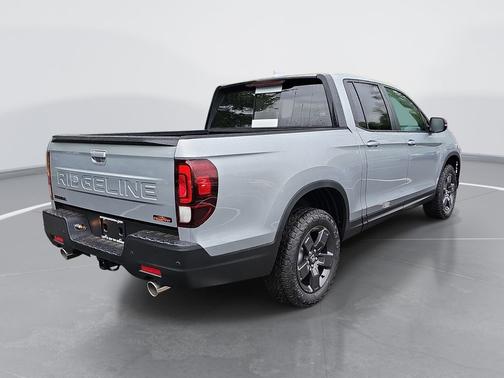 Solar Silver Metallic 2026 Honda Ridgeline TrailSport