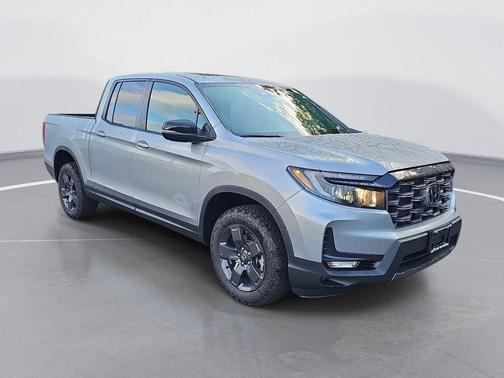 Solar Silver Metallic 2026 Honda Ridgeline TrailSport
