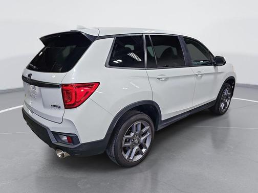 Platinum White Pearl 2023 Honda Passport EX-L