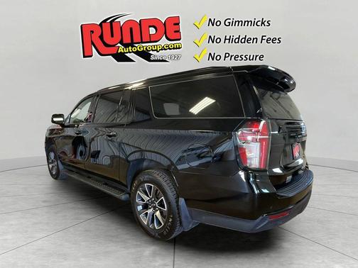 Black 2023 Chevrolet Suburban Z71