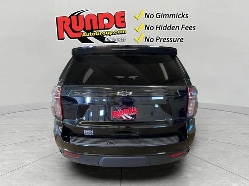 Black 2023 Chevrolet Suburban Z71