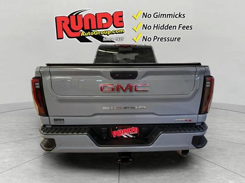 2024 GMC Sierra 2500 AT4