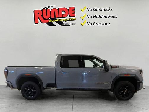 2024 GMC Sierra 2500 AT4