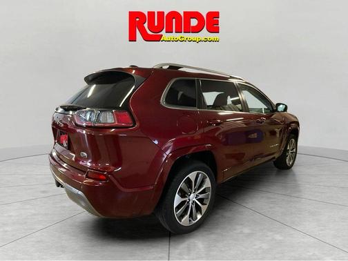 2019 Jeep Cherokee Overland