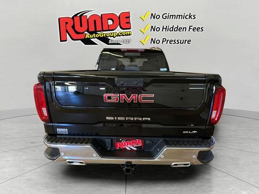 Onyx Black 2026 GMC Sierra 1500 SLT