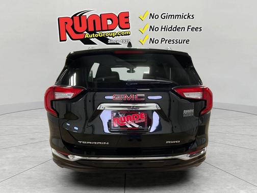 2023 GMC Terrain Denali