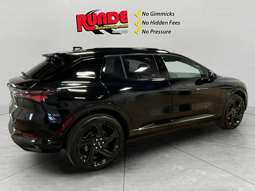 Black 2024 Chevrolet Equinox EV RS