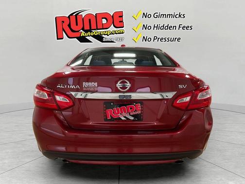 Red 2017 Nissan Altima 2.5 SV