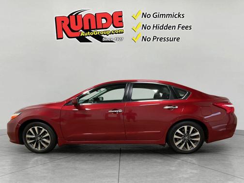 Red 2017 Nissan Altima 2.5 SV