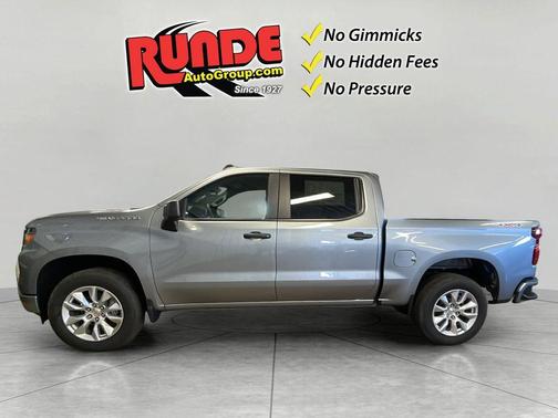 Sterling Gray 2026 Chevrolet Silverado 1500 Custom