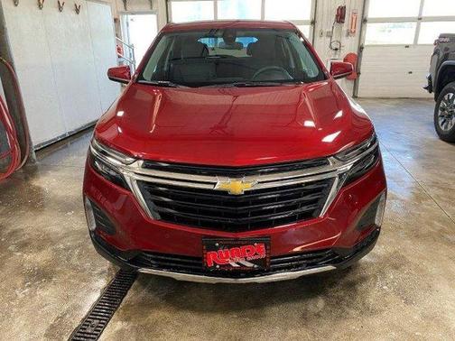 Red 2023 Chevrolet Equinox 1LT